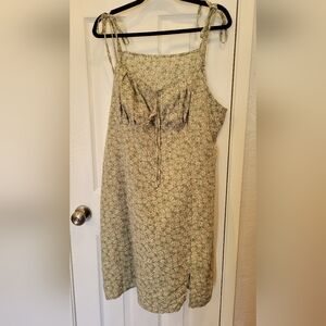 Floral Green Sleeveless Dress